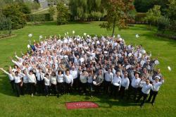 Photo d'équipe prises lors du séminaire tonus par l'entreprise Restoria