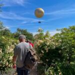 Arpenter les allées du parc Terra Botanica pour découvrir ce qu'il regorge !