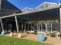 Terrasse vue du jardin