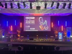 Mise en place d'une scénographie spéciale pour un événement